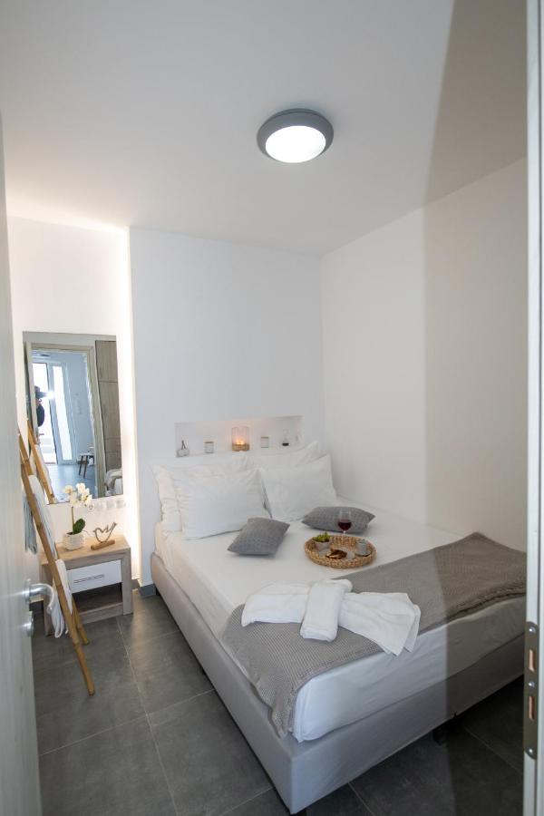 Sofia'S Apartment Kamári Eksteriør billede