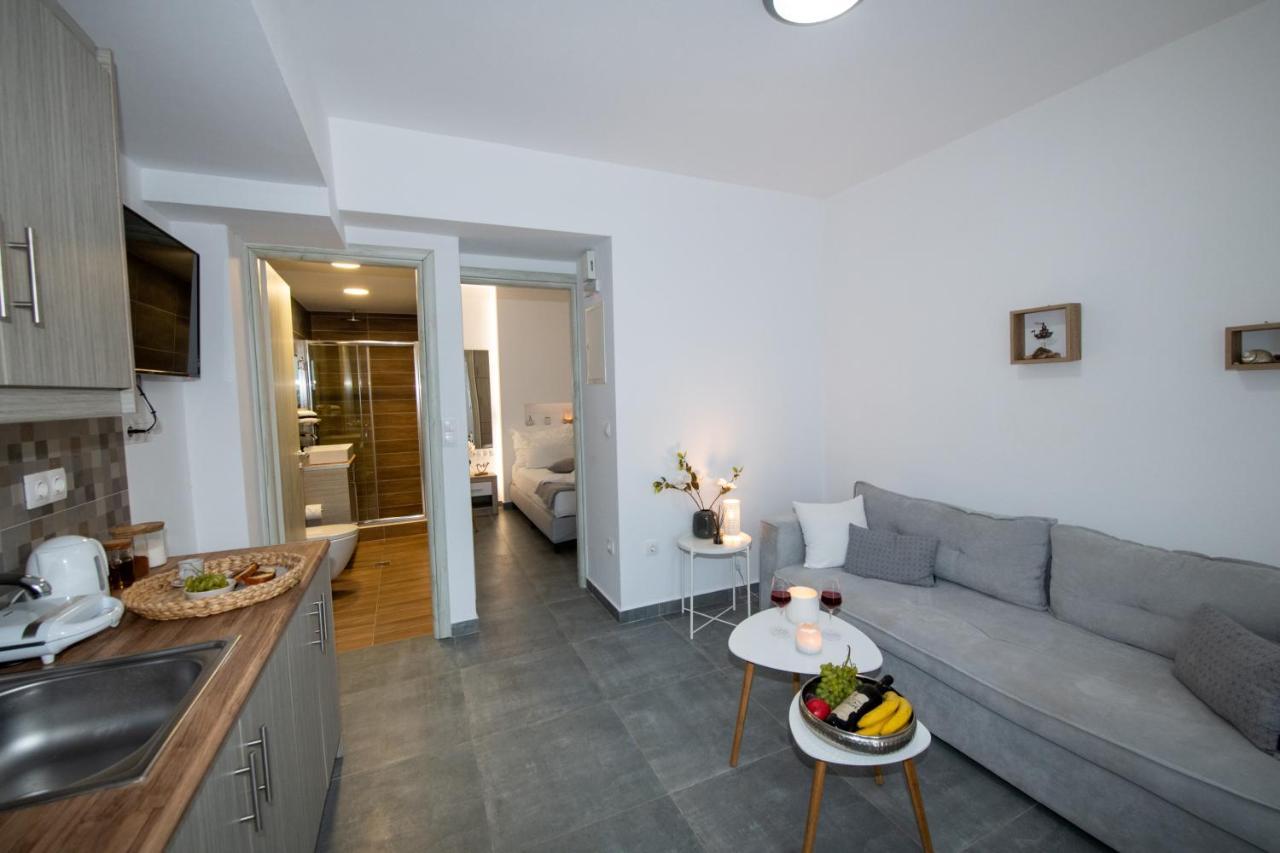 Sofia'S Apartment Kamári Eksteriør billede